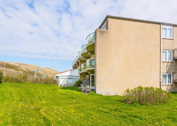 10 - Aan De Duinen, Aan Zee *