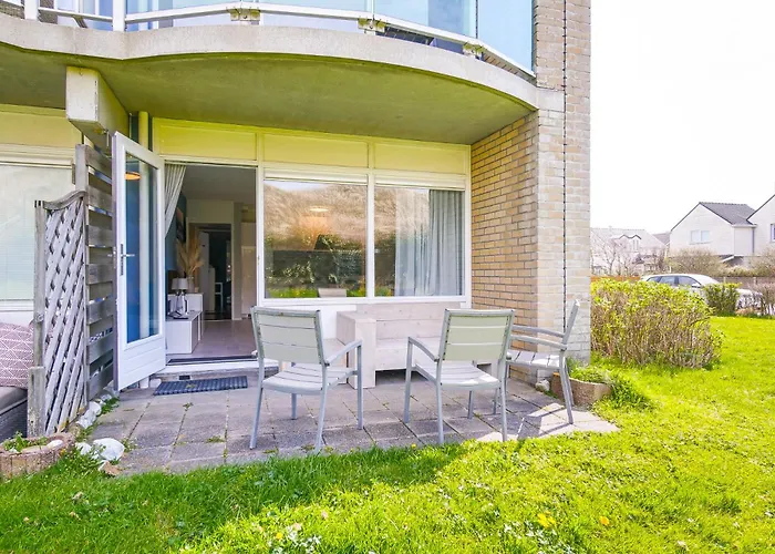 10 - Aan De Duinen, Aan Zee *