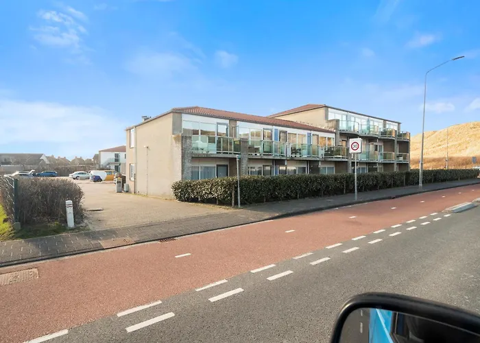 10 - Aan De Duinen, Aan Zee *